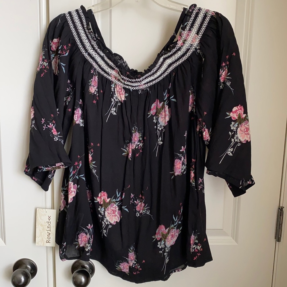 Off-shoulder top